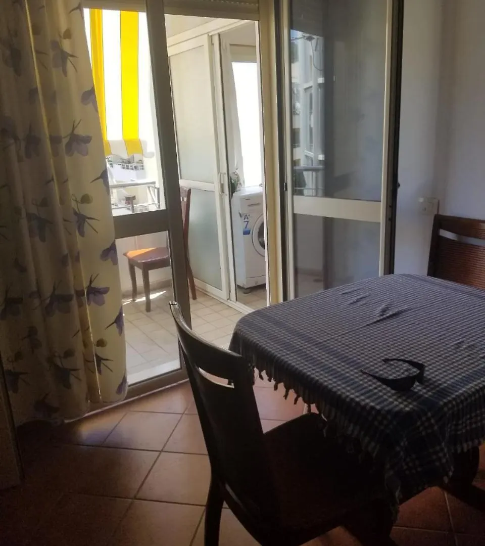 Apartment In Vlorë